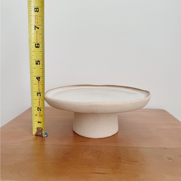 Footed Plate - Picture 4 of 6